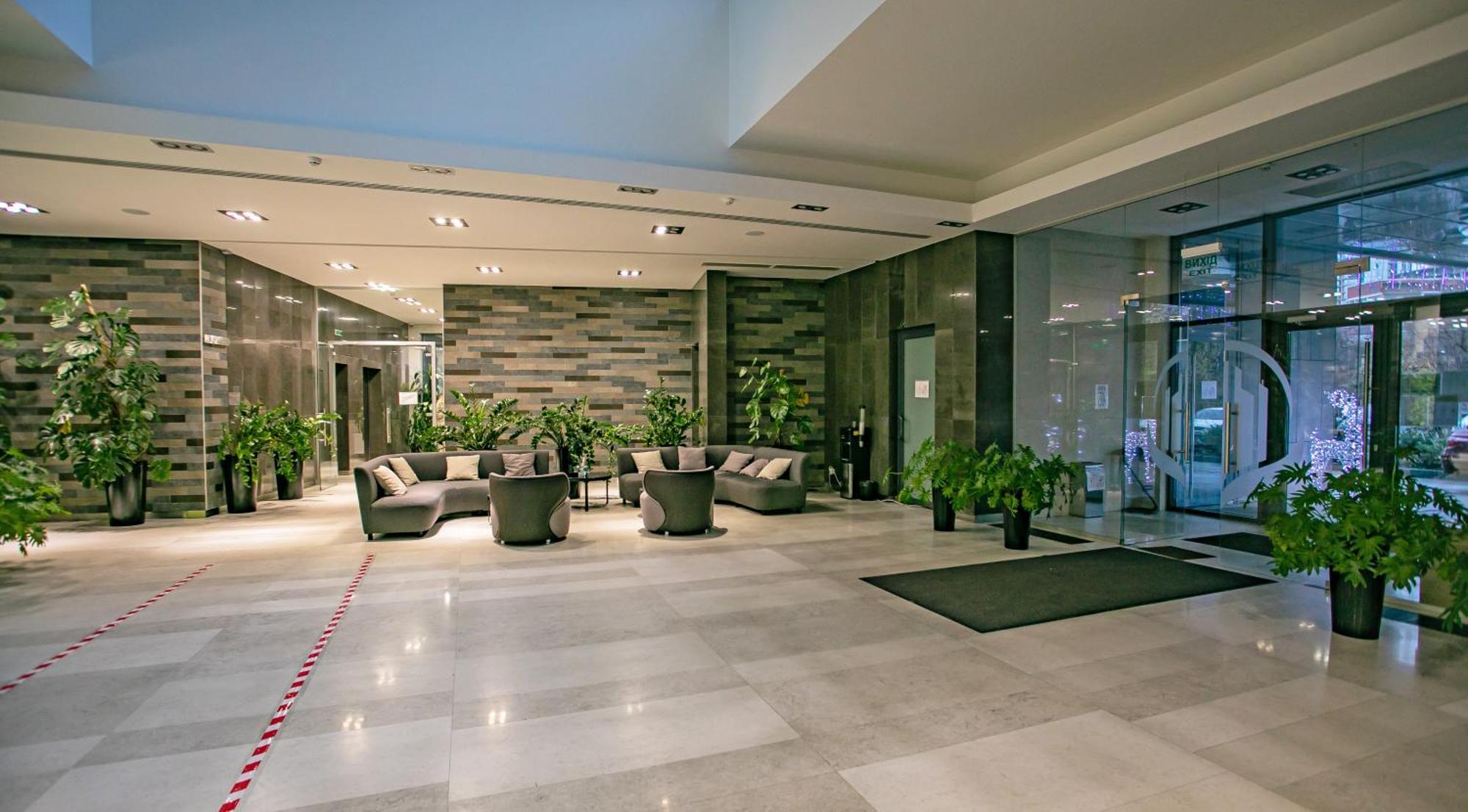 Petrovdom Apartments 3-143 In Rc Central Park, 7 John Mccain Street Киев Екстериор снимка