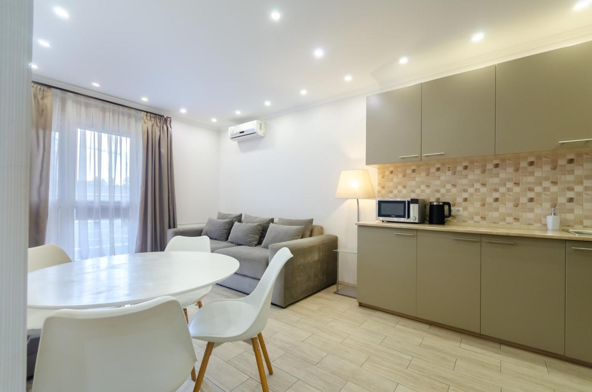 Petrovdom Apartments 3-143 In Rc Central Park, 7 John Mccain Street Киев Екстериор снимка